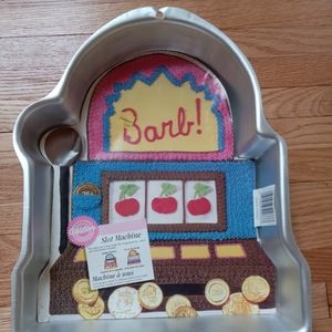 Wilton vintage cake pan